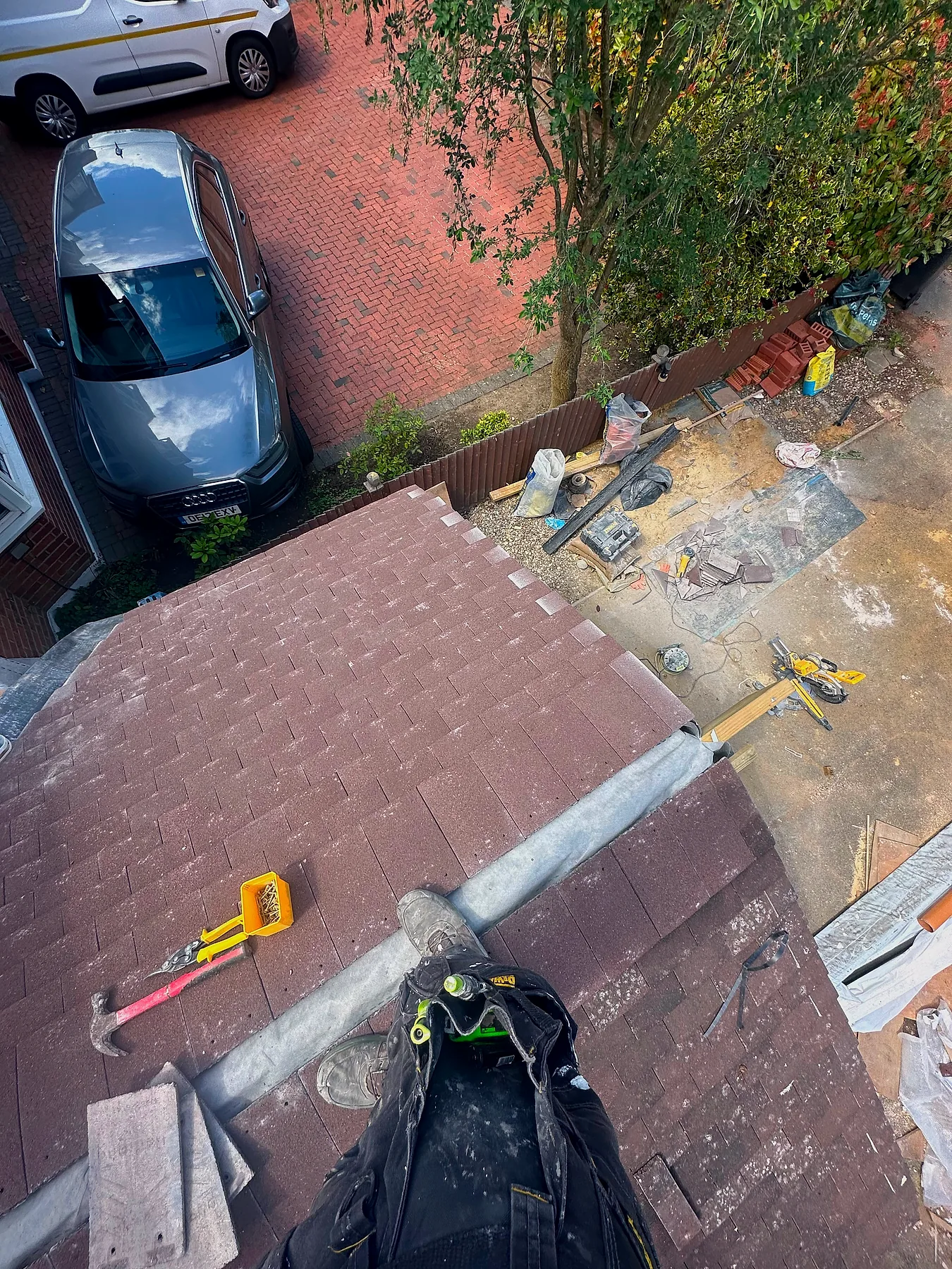 Roof junction detailed by Gulf Builder